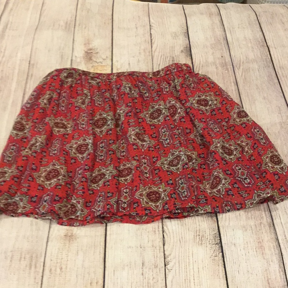 Hollister red floral paisley mini skirt, size XS.
